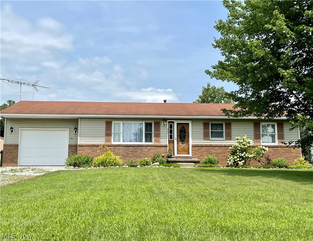 448 Jones Road Wellington, OH 44090 - Photo 1 of 23 Gallery Image 1