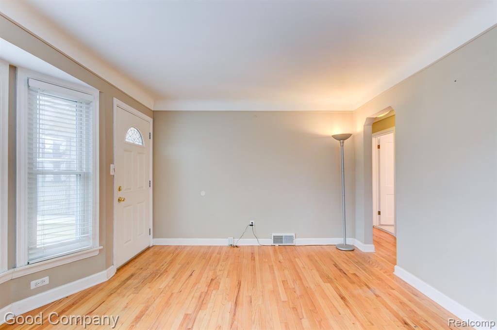 201 East Webster Road Royal Oak, MI 48073 - Photo 4 of 39
