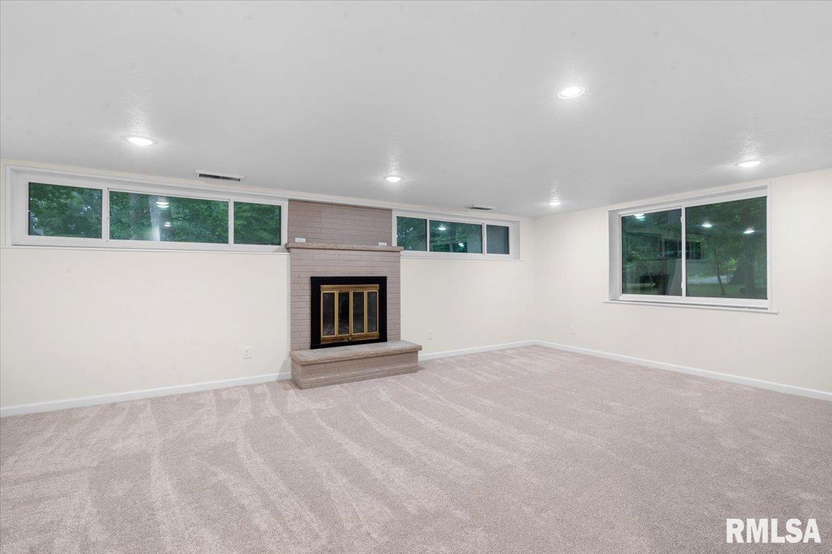 66 West Hazel Dell Lane Springfield, IL 62703 - Photo 22 of 39