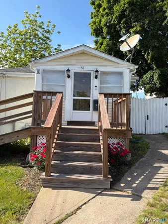 $210,000 | 51 Dell Avenue, New London, CT 06320