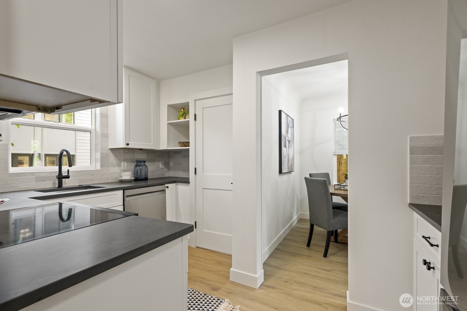 3539 Northeast 88th Street, Unit A Seattle, WA 98115 - Photo 11 of 39