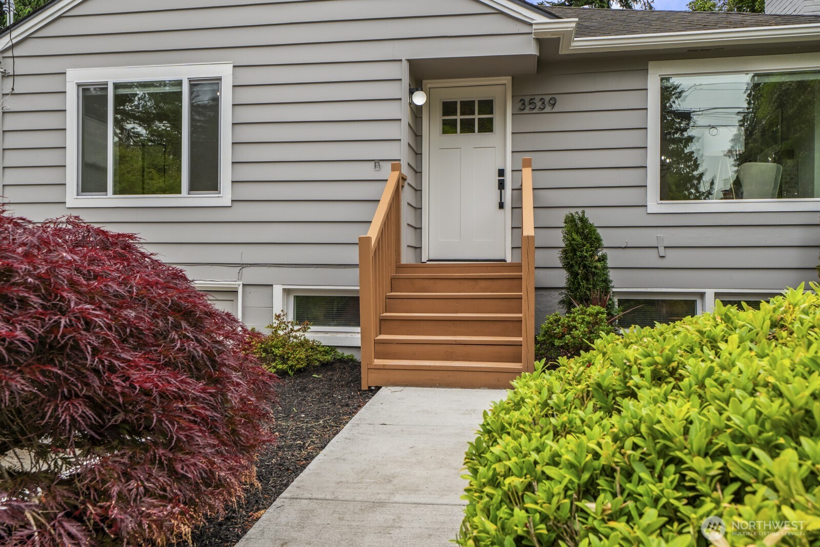 3539 Northeast 88th Street, Unit A Seattle, WA 98115 - Photo 36 of 39