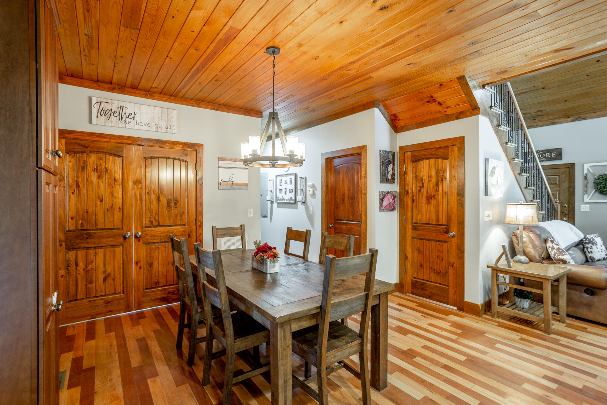 372 Hiwassee Drive Decatur, TN 37322 - Photo 22 of 54 Dining area