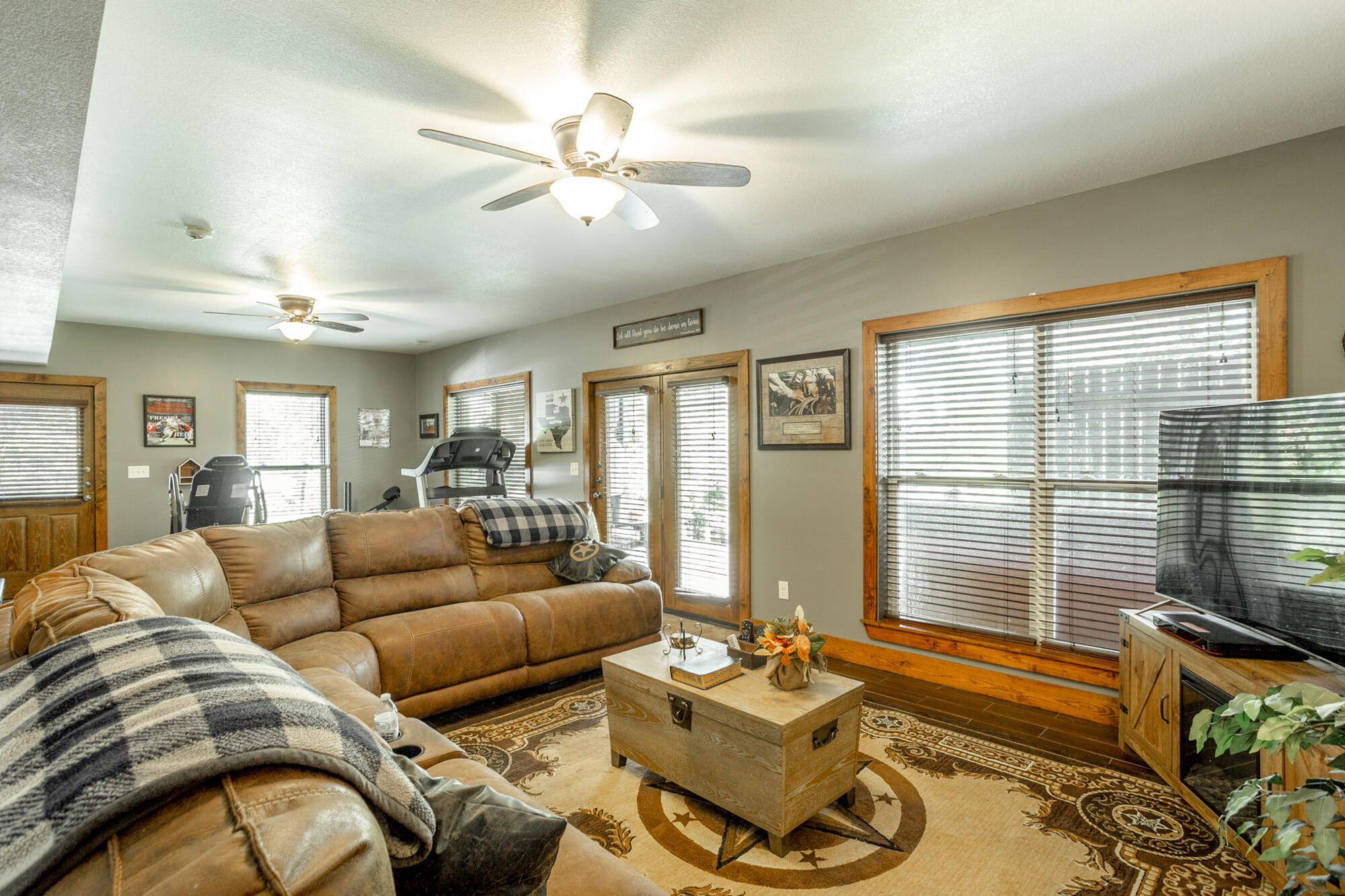 372 Hiwassee Drive Decatur, TN 37322 - Photo 35 of 54 Den