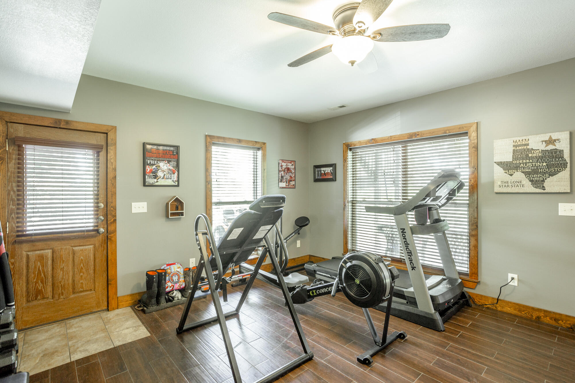 372 Hiwassee Drive Decatur, TN 37322 - Photo 36 of 54 Office/workout area