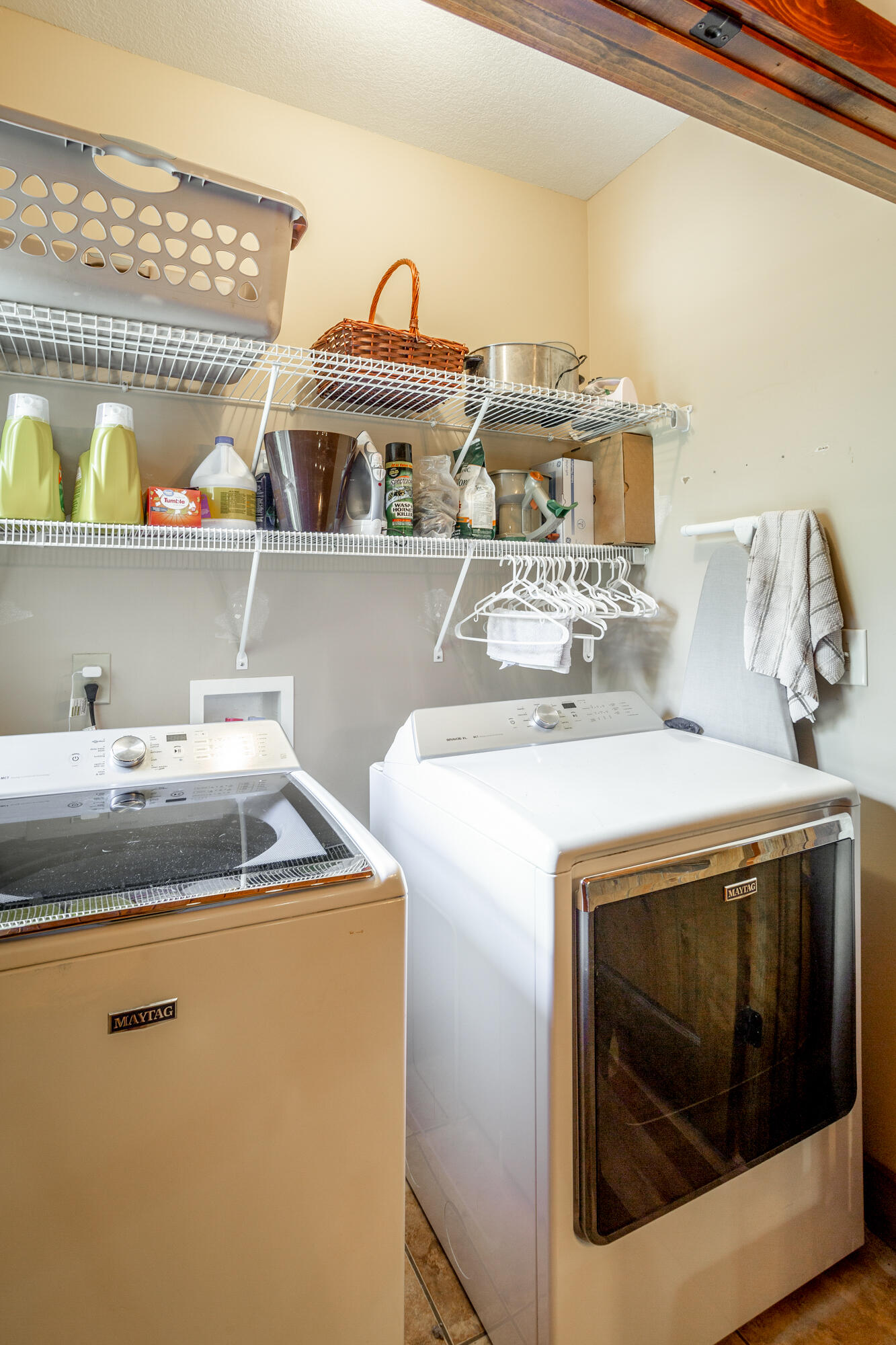 372 Hiwassee Drive Decatur, TN 37322 - Photo 39 of 54 Laundry room