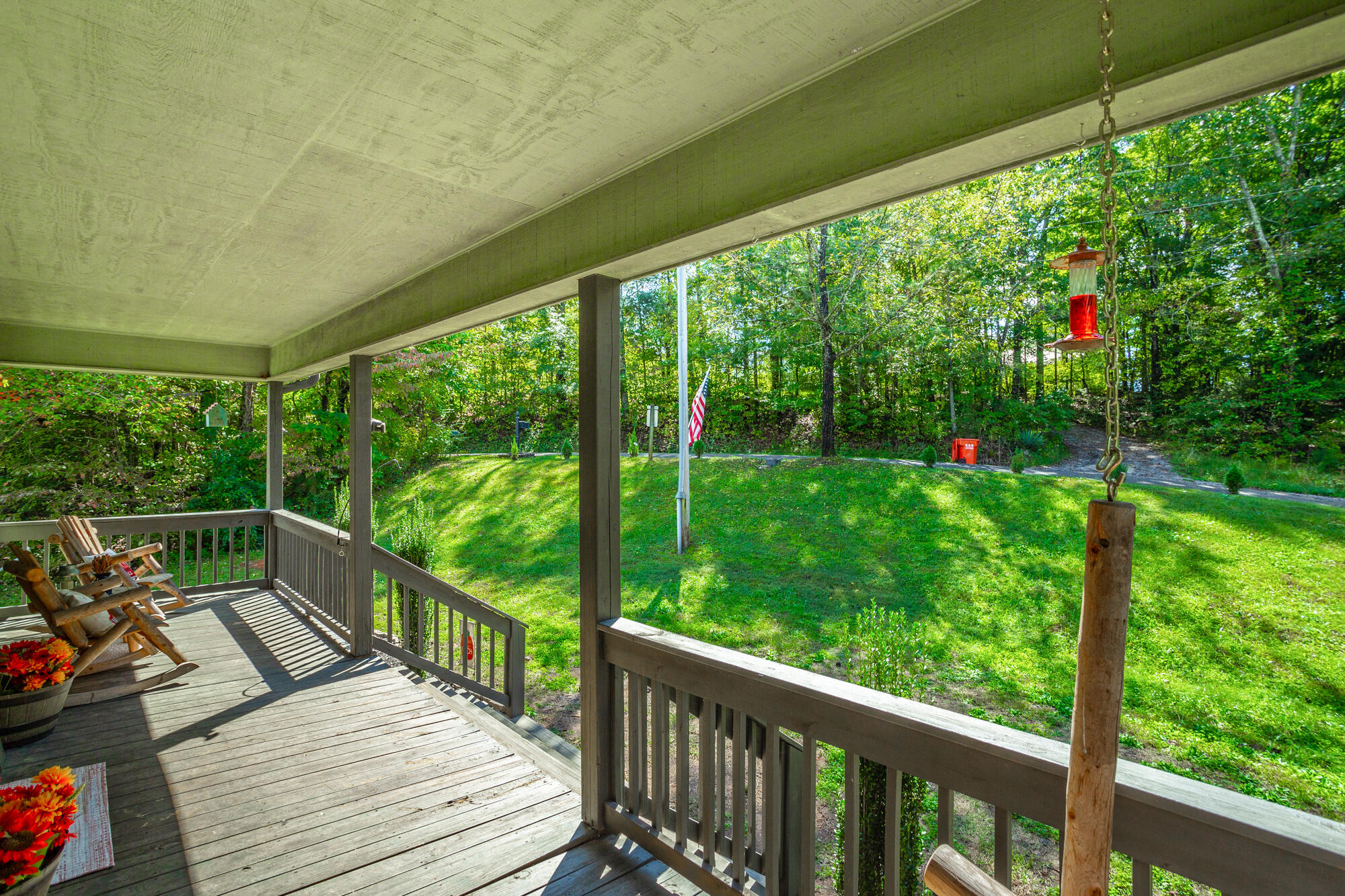 372 Hiwassee Drive Decatur, TN 37322 - Photo 44 of 54 Front porch