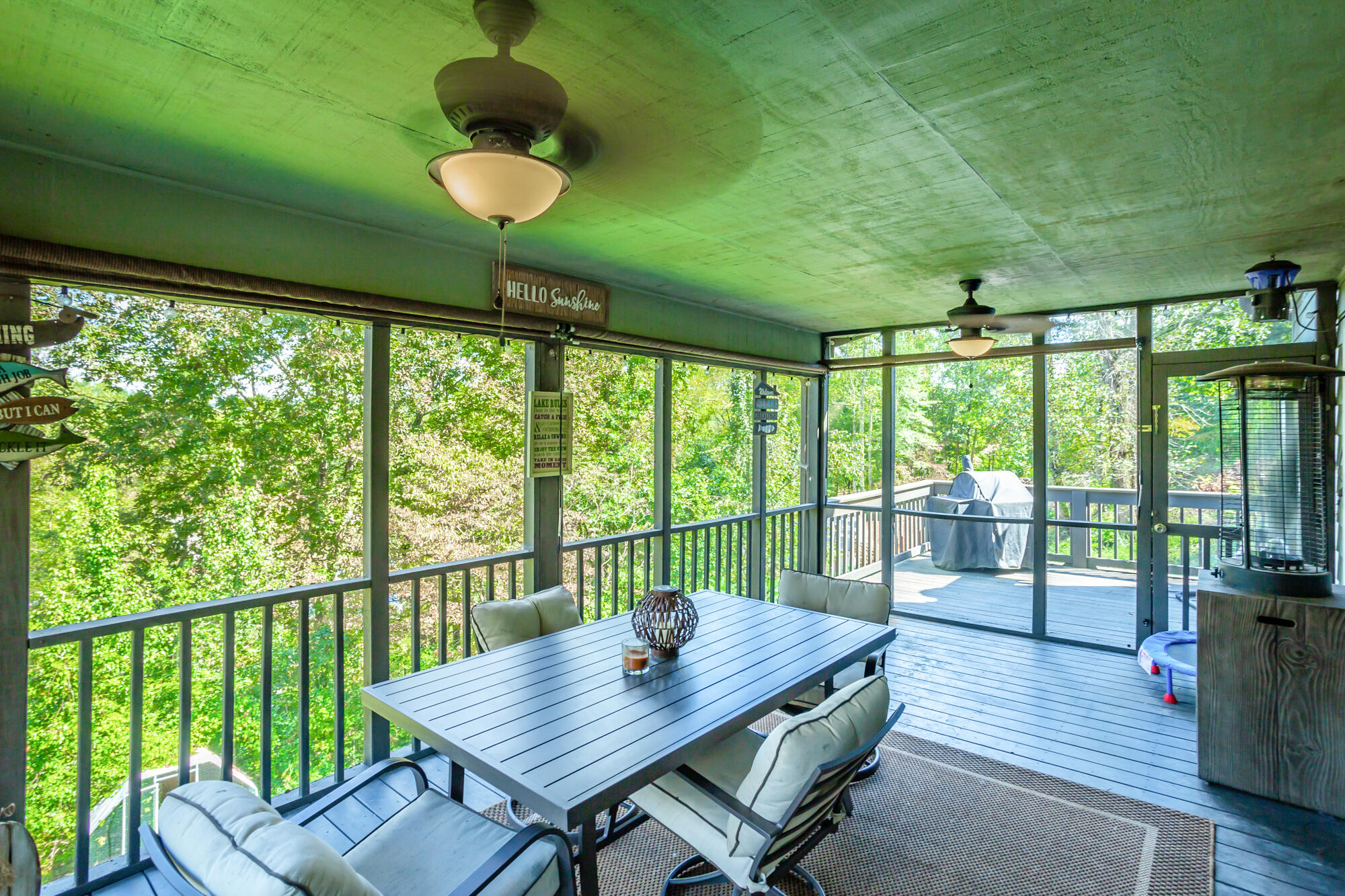 372 Hiwassee Drive Decatur, TN 37322 - Photo 46 of 54 Screened in porch