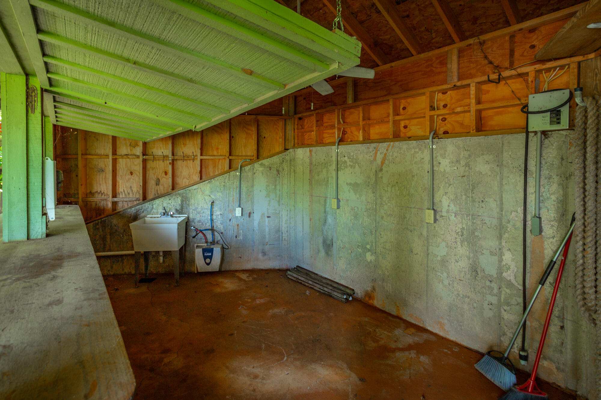 372 Hiwassee Drive Decatur, TN 37322 - Photo 51 of 54 Lake Bar