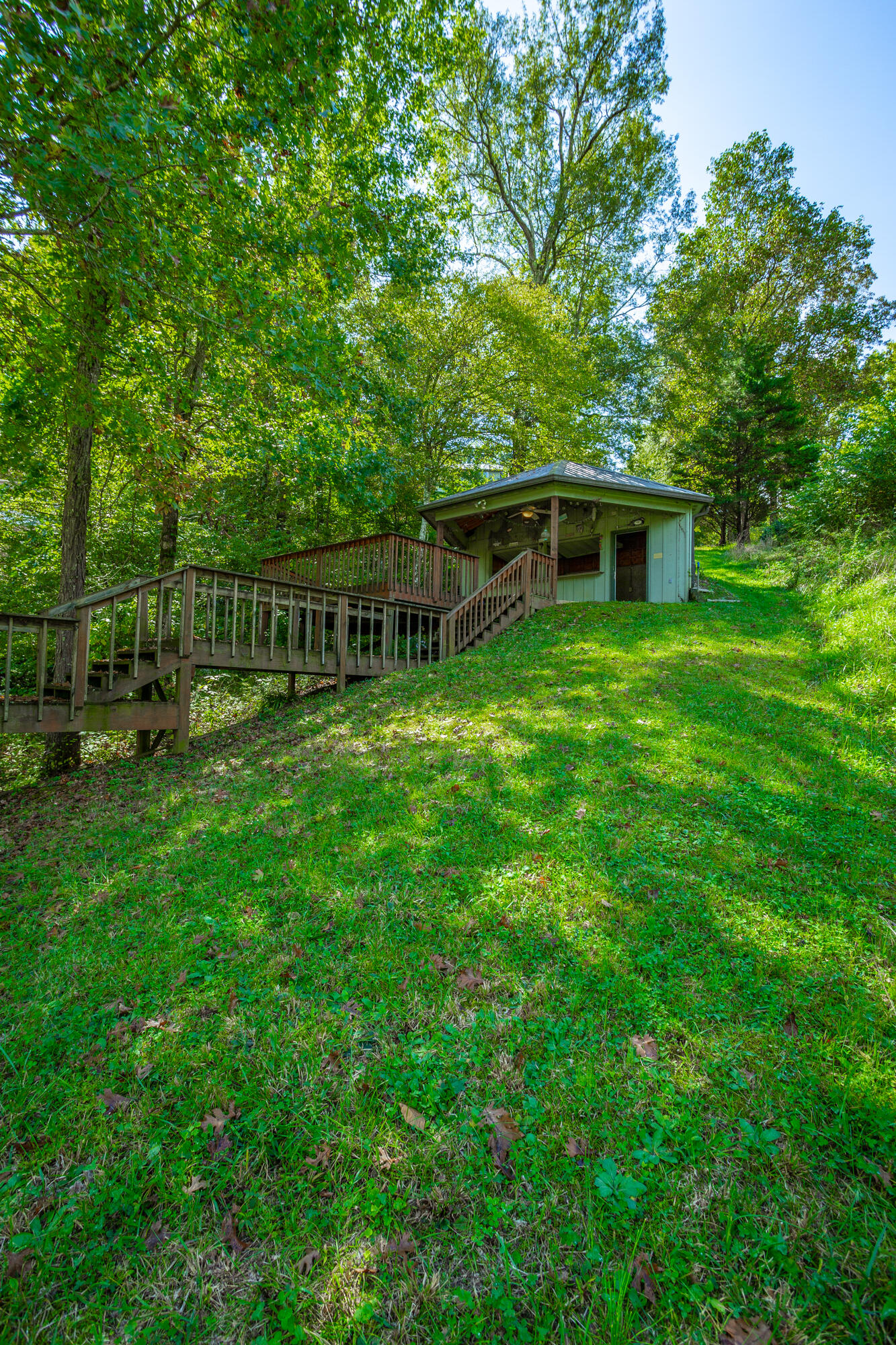 372 Hiwassee Drive Decatur, TN 37322 - Photo 53 of 54 Lake Bar