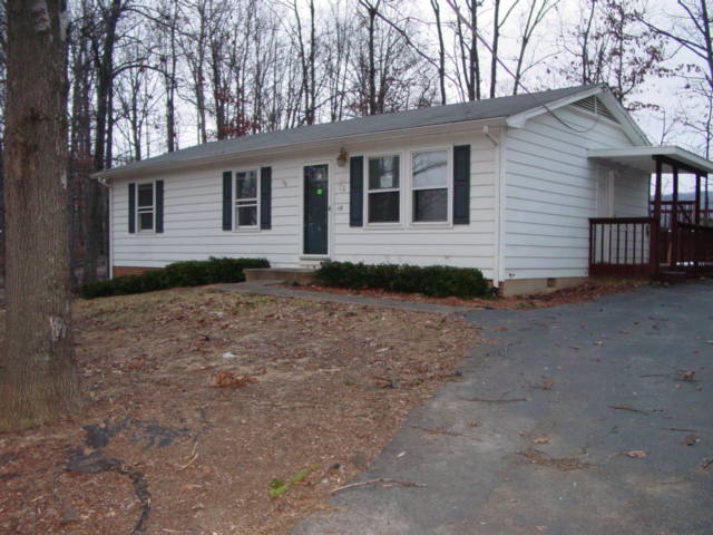 74 Arthur Road Roanoke, VA 24019 - Photo 1 of 11 a backyard of a house