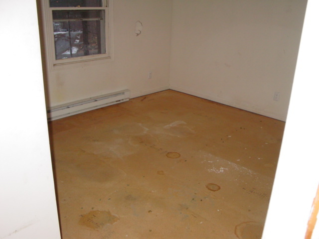 74 Arthur Road Roanoke, VA 24019 - Photo 7 of 11 a view of a small space