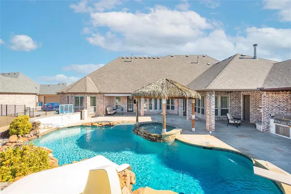 $1,200,000 | 3305 Twin Lakes Drive, Celina, TX 75078