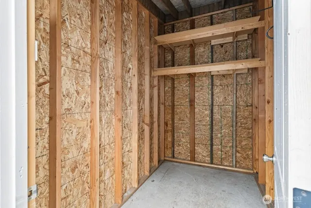 $2,500 | 12420 19th Avenue Southeast, Unit B, Everett, WA 98208