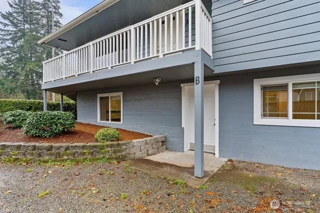$2,500 | 12420 19th Avenue Southeast, Unit B, Everett, WA 98208