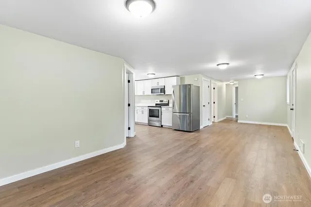 $2,500 | 12420 19th Avenue Southeast, Unit B, Everett, WA 98208