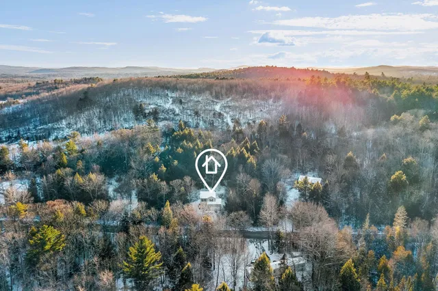 $309,000 | 72 North Road, Winterport, ME 04496