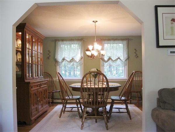 13 Spruce Road Medway, MA 02053 - Photo 7 of 30