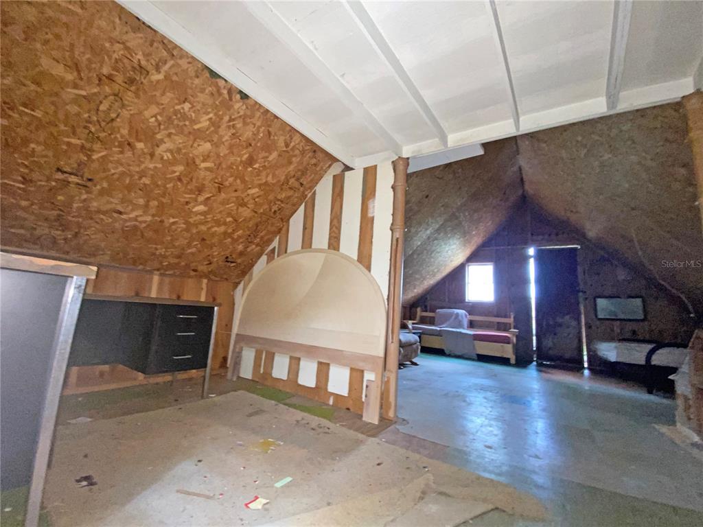 119 Twin Lakes Road Hawthorne, FL 32640 - Photo 31 of 66 a view of livingroom with furniture