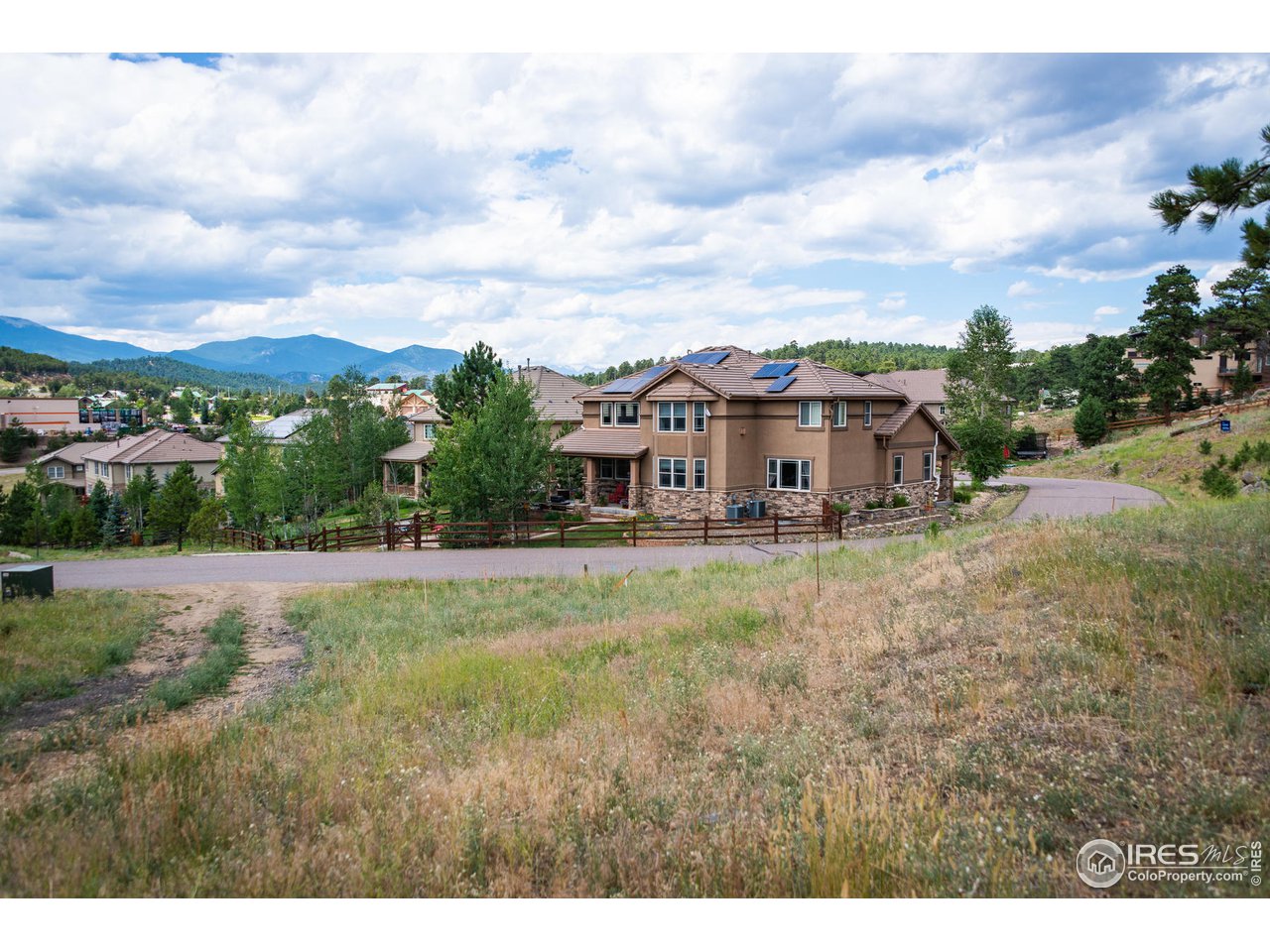 877 Continental View Road Evergreen, CO 80439 - Photo 11 of 30 Gallery Image 11