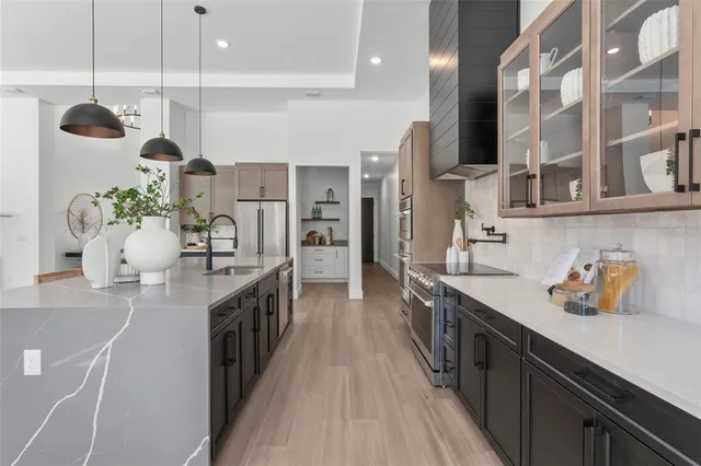 $1,099,990 | 33228 Kateland Drive, Wesley Chapel, FL 33545