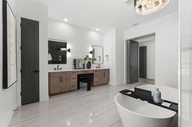 $1,099,990 | 33228 Kateland Drive, Wesley Chapel, FL 33545