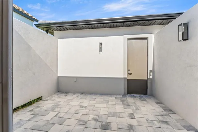 $1,124,990 | 33228 Kateland Drive, Wesley Chapel, FL 33545