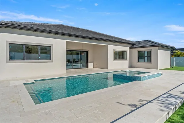 $1,099,990 | 33228 Kateland Drive, Wesley Chapel, FL 33545