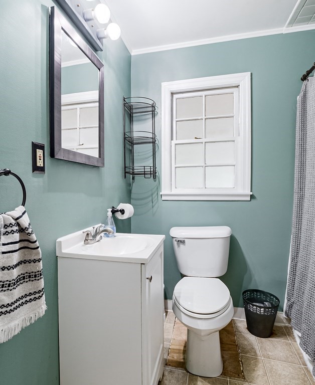 17 Carleton Road Rochdale, MA 01542 - Photo 19 of 27 Gallery Image 19