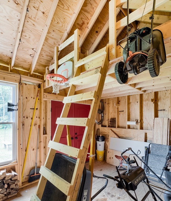 17 Carleton Road Rochdale, MA 01542 - Photo 23 of 27 Gallery Image 23