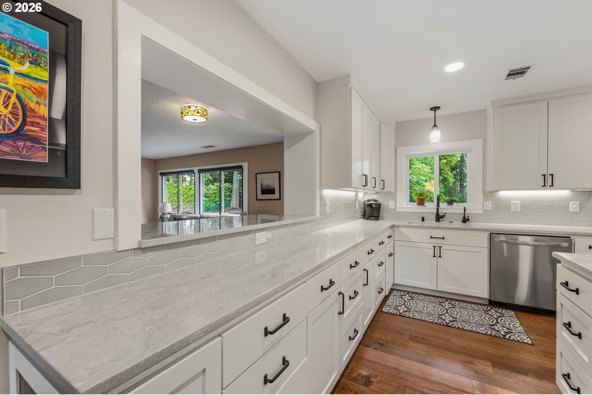8700 Southwest Birchwood Road Portland, OR 97225 - Photo 15 of 48 Gallery Image 15
