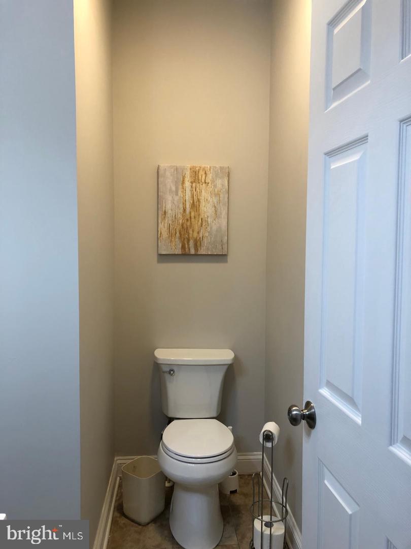 402 North Chester Street Baltimore, MD 21231 - Photo 13 of 24