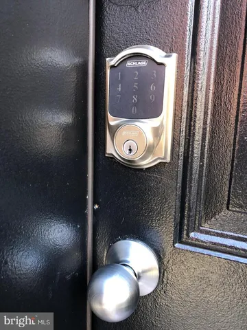 $149,000 | 402 North Chester Street, Baltimore, MD 21231