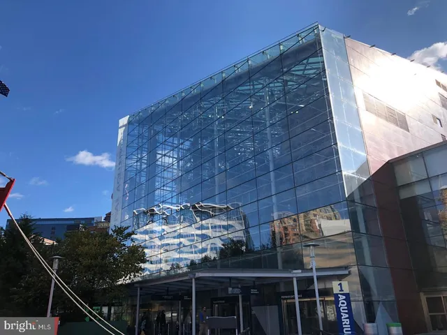 $149,000 | 402 North Chester Street, Baltimore, MD 21231