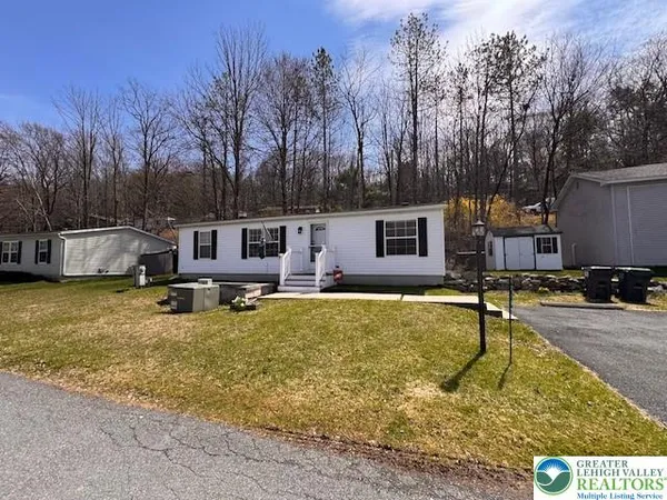 $139,900 | 1215 Blue Mountain Circle, Saylorsburg, PA 18353