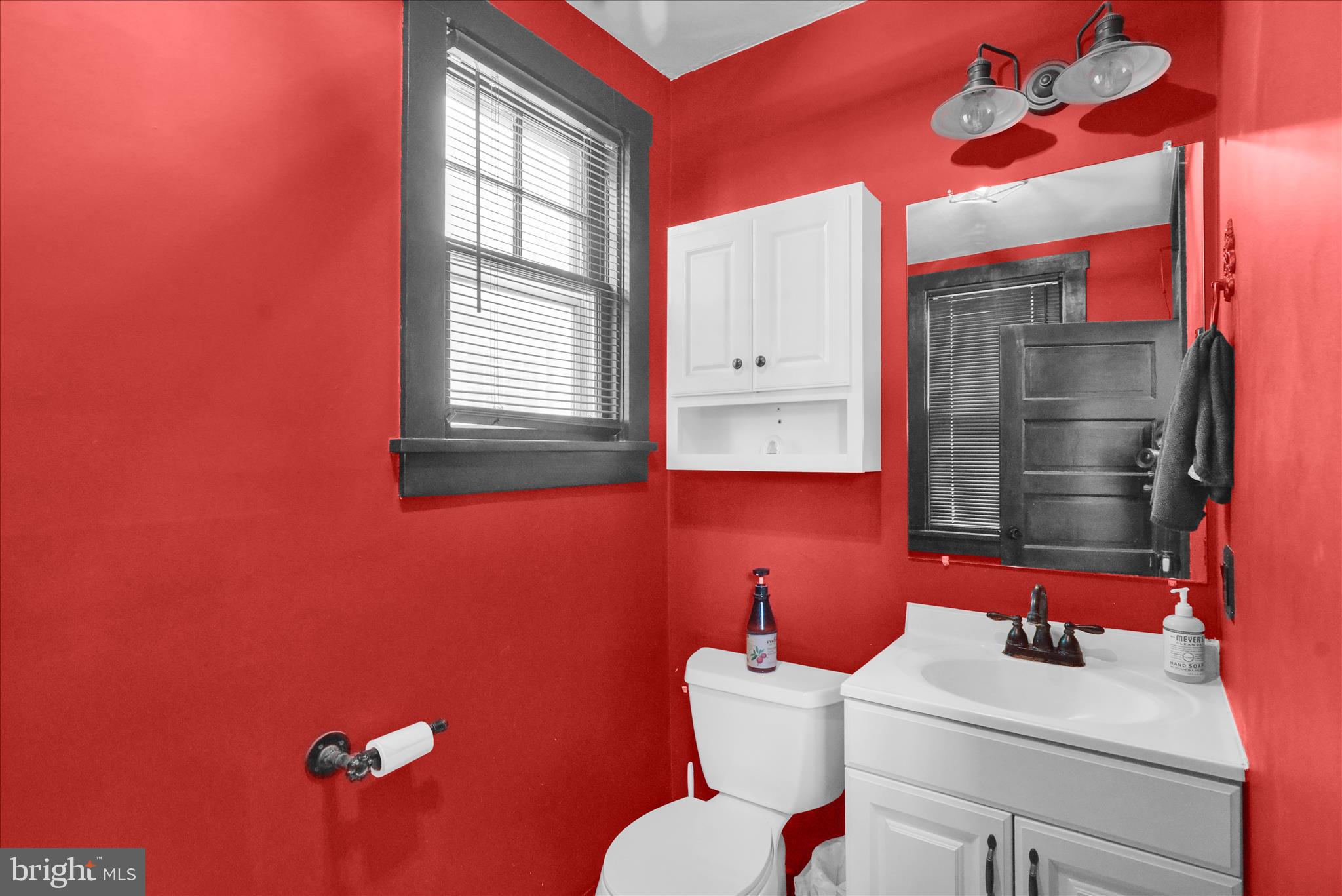 2023 Spring Street Reading, PA 19609 - Photo 15 of 27 360_2815