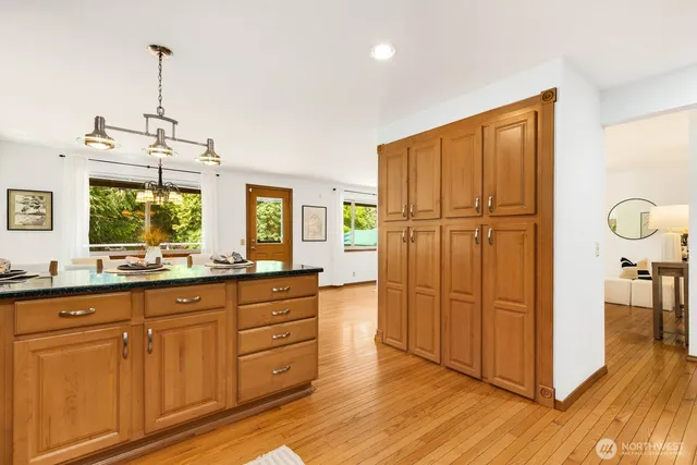 $1,199,000 | 18217 83rd Avenue Northeast, Kenmore, WA 98028