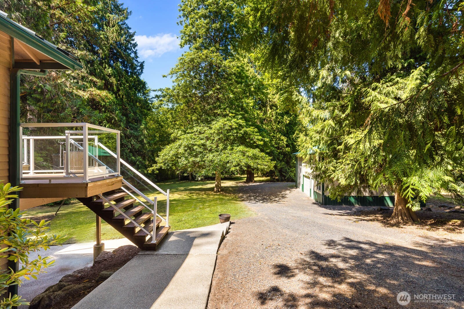 18217 83rd Avenue Northeast Kenmore, WA 98028 - Photo 33 of 39