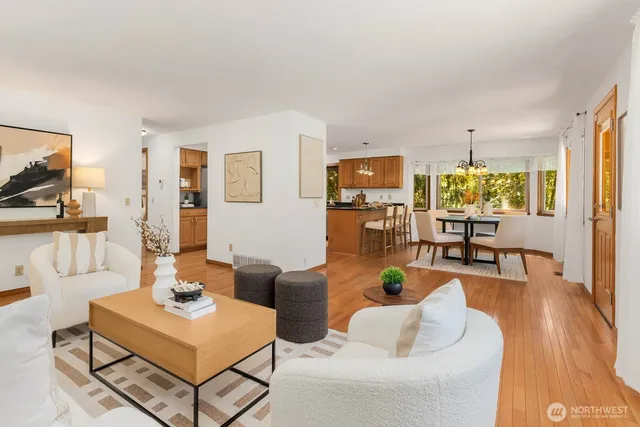 $1,199,000 | 18217 83rd Avenue Northeast, Kenmore, WA 98028