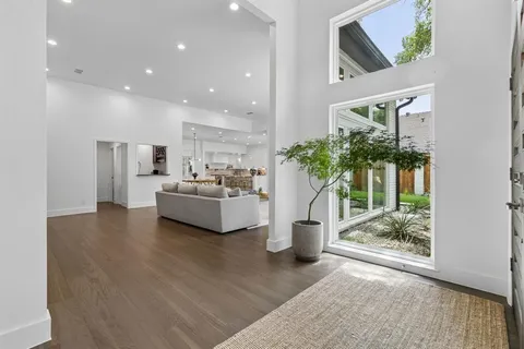 $1,295,000 | 2016 Wing Point Lane, Plano, TX 75093