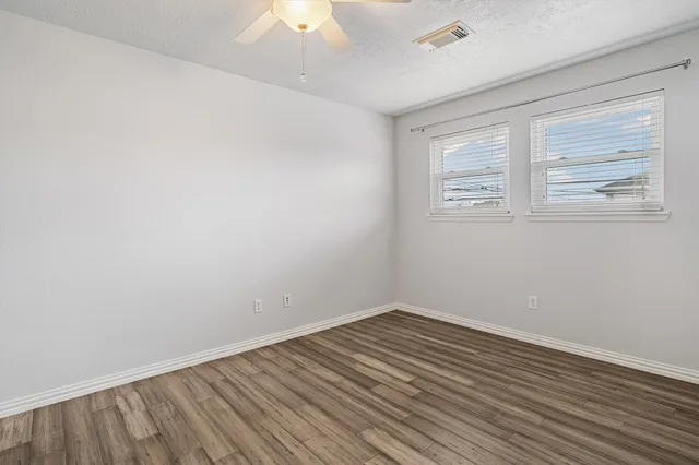 $472,000 | 765 Marlin Street, Bayou Vista, TX 77563