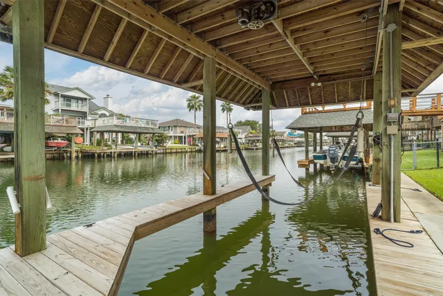 $472,000 | 765 Marlin Street, Bayou Vista, TX 77563