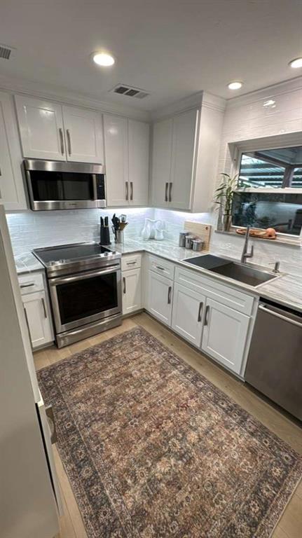 6033 Sandhurst Lane, Unit A Dallas, TX 75206 - Photo 18 of 34