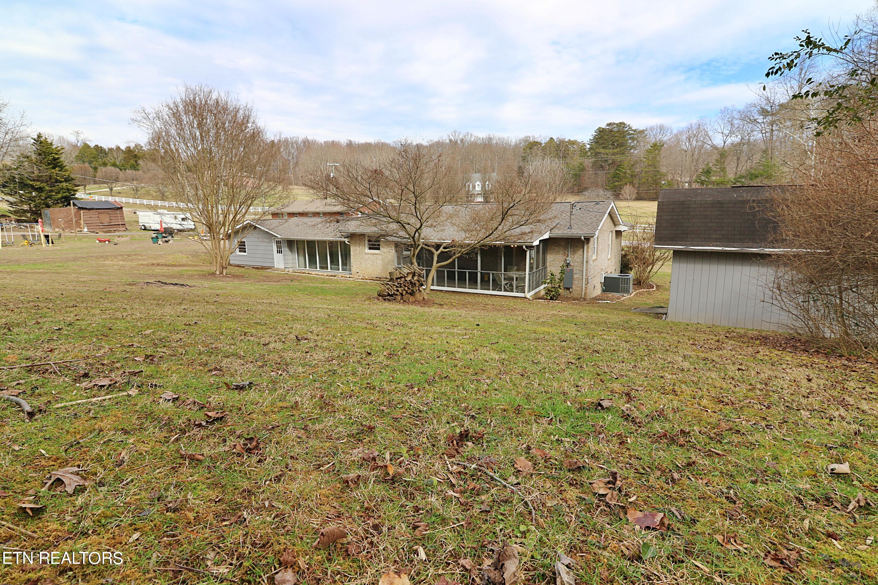 8237 Collier Road Powell, TN 37849 - Photo 42 of 47 094A5785
