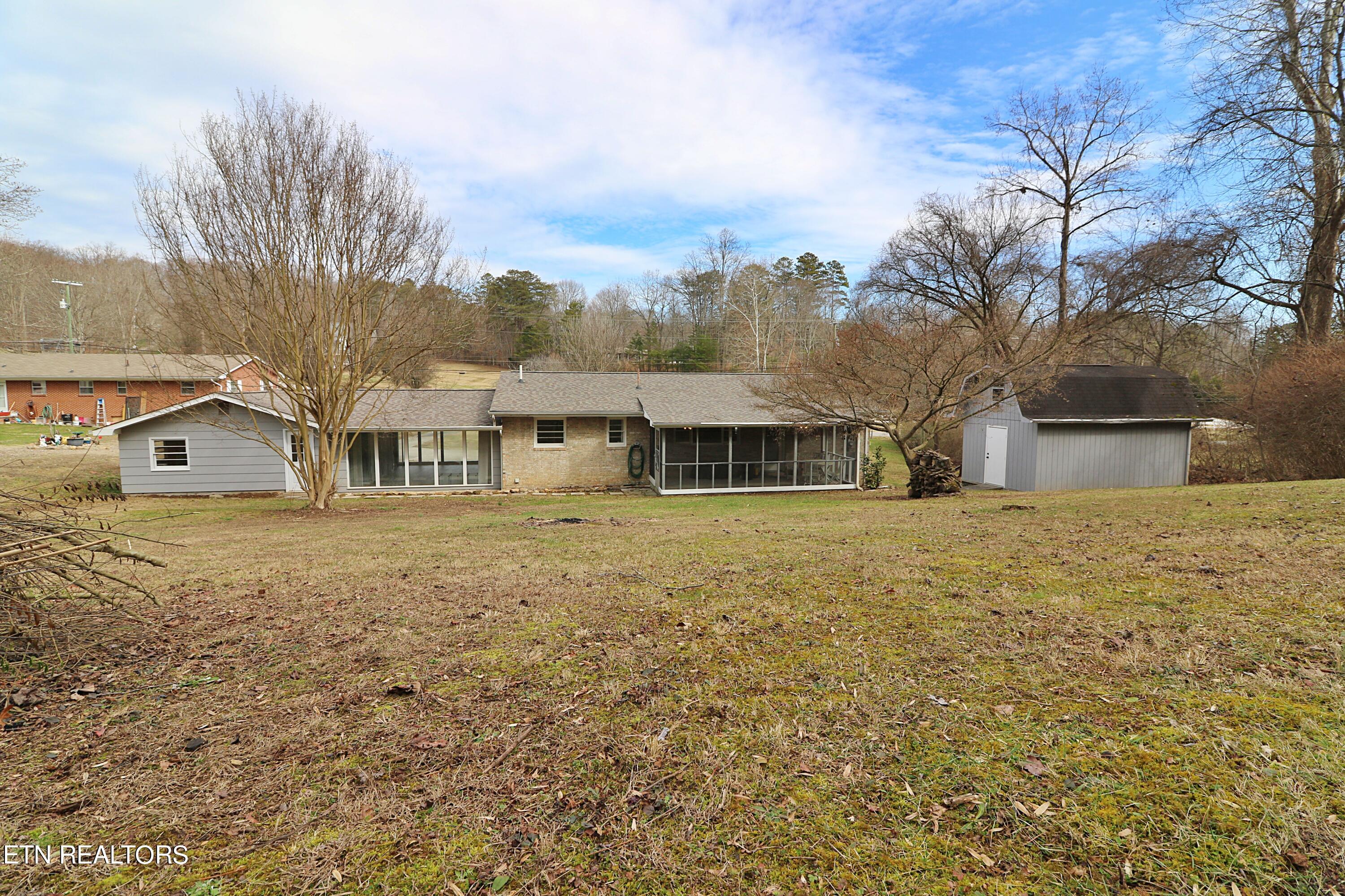8237 Collier Road Powell, TN 37849 - Photo 43 of 47 094A5786