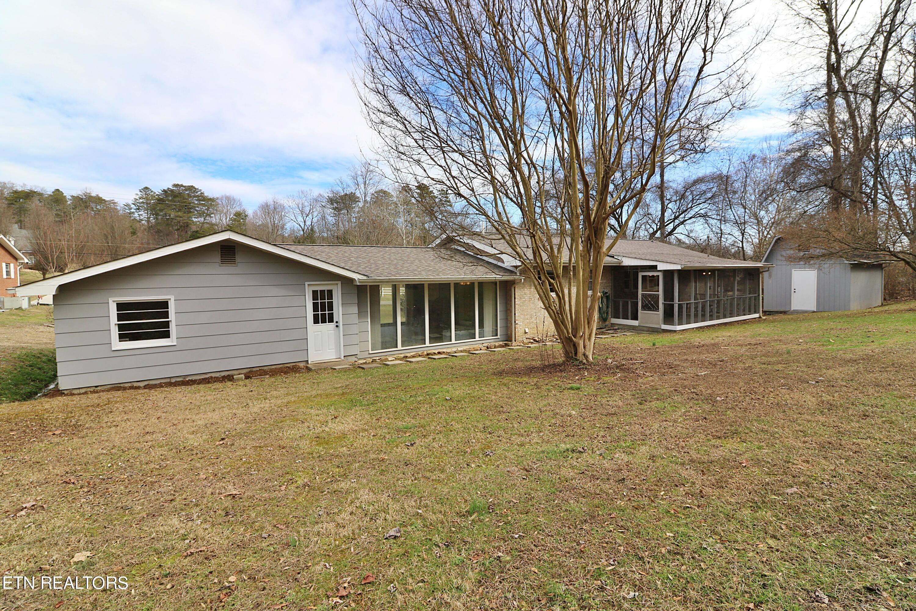 8237 Collier Road Powell, TN 37849 - Photo 44 of 47 094A5787