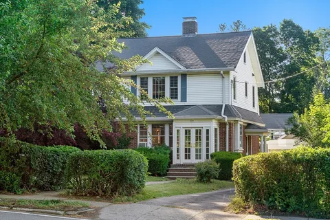 $949,000 | 1643 Washington Street, Newton, MA 02465