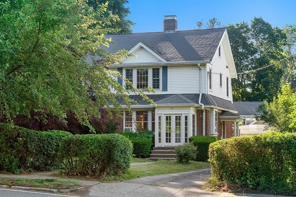 $949,000 | 1643 Washington Street, Newton, MA 02465