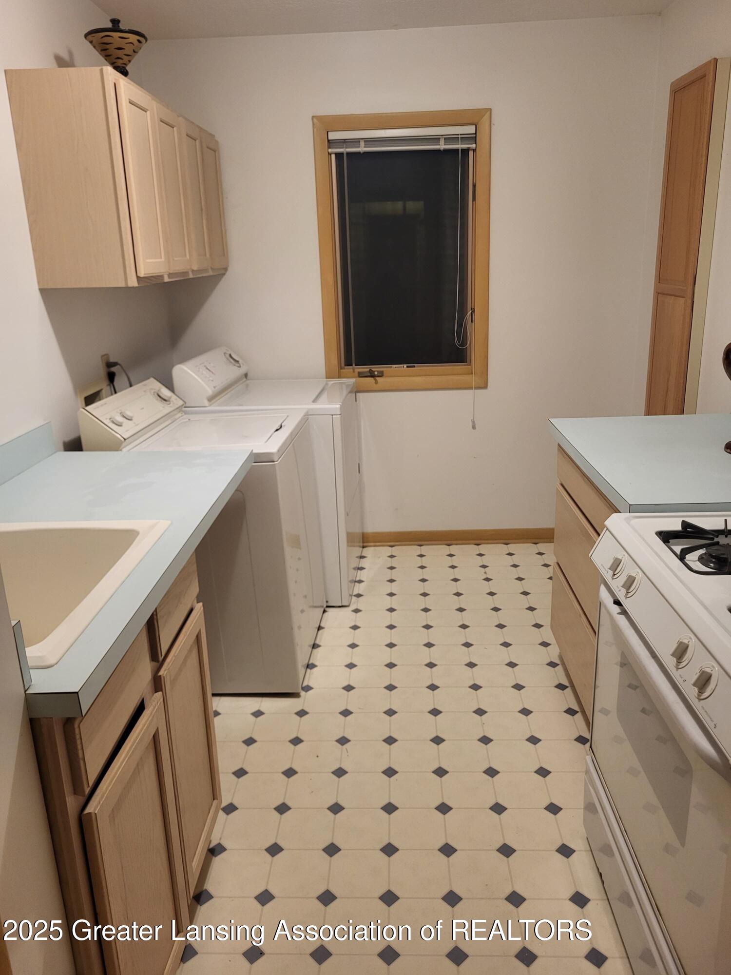2315 Hamilton Road Okemos, MI 48864 - Photo 39 of 64 att.07GEjCXBHU3coyX-xzDyxqvCRhxagS7_mH8S