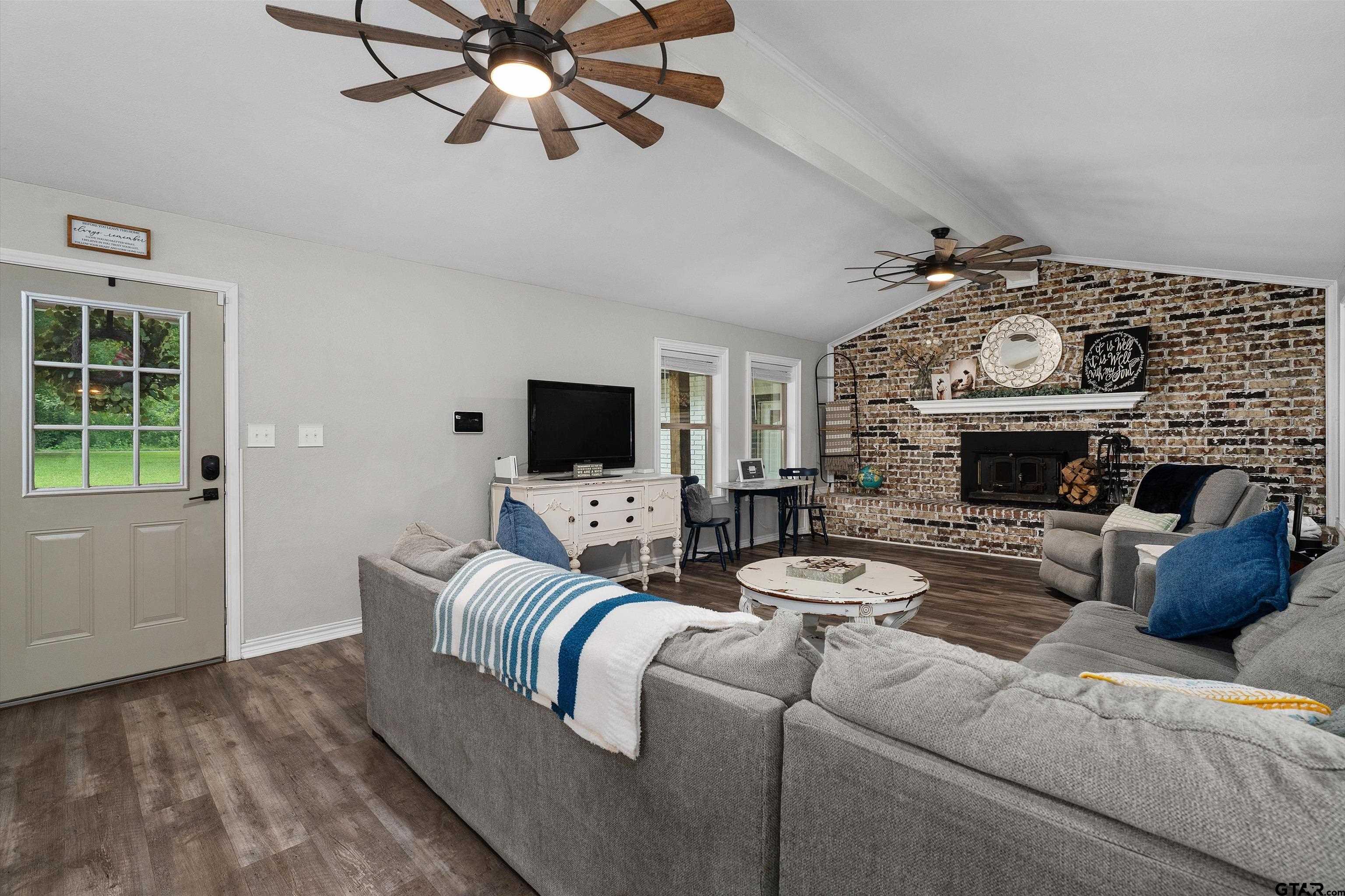 7017 Verbena Road Ore City, TX 75683 - Photo 9 of 48